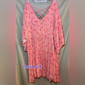 Torrid size 4 dress